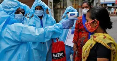 കേരളത്തില്‍ ഒറ്റ ദിവസം അമ്പതിനായിരം കേസുകള്‍ വന്നേക്കാം; ആശുപത്രികളോട് സജ്ജമായിരിക്കാന്‍ നിര്‍ദ്ദേശം