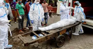 കൊവിഡില്‍ ശ്വാസം മുട്ടി ഇന്ത്യ; രാജ്യത്ത് ഒറ്റ ദിവസം മൂന്നര ലക്ഷത്തിന് അടുത്ത് കൊവിഡ് രോഗികള്‍; മരണം 2767