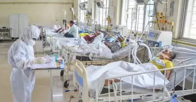മെയ് പകുതിയോടെ കേരളത്തില്‍ കൊവിഡ് കുറയുമെന്ന് കാണ്‍പൂര്‍ ഐ.ഐ.ടിയുടെ പഠനം
