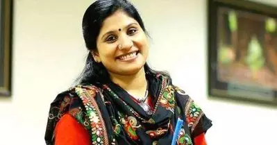 പിറ്റേദിവസം പത്രമുണ്ടാകില്ലെന്നറിഞ്ഞുകൊണ്ടാണ് വിശേഷദിവസങ്ങള്‍ തന്നെ കൊലപാതകത്തിന് തെരഞ്ഞെടുക്കുന്നത്; അഭിമന്യു വധത്തില്‍ ദീപാ നിഷാന്ത്