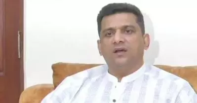 മുംബൈയില്‍ കൊവിഡ് ബെഡുകള്‍ക്ക് ക്ഷാമം വരാന്‍ കാരണം ക്രിക്കറ്റ് താരങ്ങളും സെലിബ്രറ്റികളും; വിമര്‍ശനവുമായി മന്ത്രി