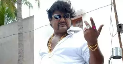 വാക്‌സിനെതിരെ സംസാരിച്ച തമിഴ് നടന് രണ്ട് ലക്ഷം രൂപ പിഴ വിധിച്ച് കോടതി; തുക ഉപയോഗിക്കുക കൊവിഷീല്‍ഡ് വാങ്ങാന്‍