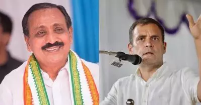അമിത്ഷായ്ക്ക് ഹെലികോപ്റ്റര്‍ ഇറക്കാന്‍ അനുമതി നല്‍കിയ കളക്ടര്‍ രാഹുല്‍ ഗാന്ധിക്ക് അനുമതി നിഷേധിച്ചു; പരാതിയുമായി എം. കെ രാഘവന്‍