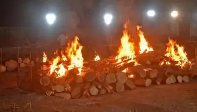 ശ്മശാനത്തിലും വര്‍ഗ്ഗീയത പറഞ്ഞ് ബി.ജെ.പി; വഡോദരയിലെ ശ്മശാനത്തില്‍ മുസ്‌ലിം ജീവനക്കാരെ നിയമിച്ചതിനെതിരെ ബി.ജെ.പി നേതൃത്വം