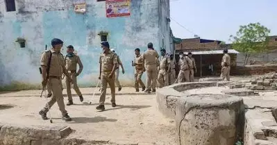 യു.പിയില്‍ പഞ്ചായത്ത് തെരഞ്ഞെടുപ്പിനിടെ ബാലറ്റ് ബോക്സുകള്‍ മോഷ്ടിച്ച എട്ട് പേര്‍ അറസ്റ്റില്‍