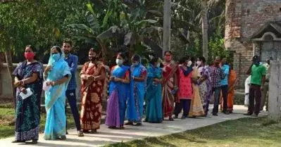 പശ്ചിമ ബംഗാളില്‍ കൂടുതല്‍ സ്ഥാനാര്‍ത്ഥികള്‍ക്ക് കൊവിഡ്; അഞ്ചാം ഘട്ട വോട്ടെടുപ്പ് ഇന്ന്