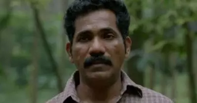 ചിരിച്ചാണ് ഞാന്‍ നിന്നതെങ്കിലും അത് കേട്ടപ്പോള്‍ ഉള്ളിലൊരു വിങ്ങലായിരുന്നു; ദൃശ്യം 2 സിനിമാ അനുഭവം പങ്കുവെച്ച് അജിത്ത് കൂത്താട്ടുകുളം