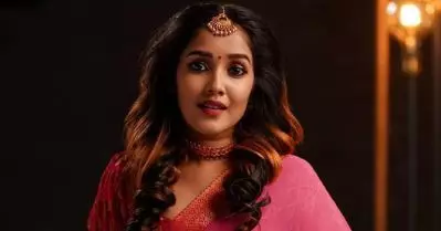 ഉയരക്കുറവ് കാരണം ആത്മവിശ്വാസം നഷ്ടപ്പെട്ടു, മറികടന്നത് ഇങ്ങനെയാണ്; അനിഖ സുരേന്ദ്രന്‍ പറയുന്നു