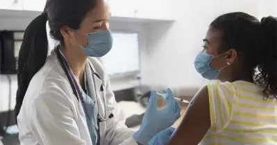 രണ്ട് ഡോസ് വാക്‌സിന്‍ എടുത്തവര്‍ക്ക് ഇളവ്; ആര്‍.ടി.പി.സി.ആര്‍. നെഗറ്റീവ് സര്‍ട്ടിഫിക്കറ്റ് വേണ്ട