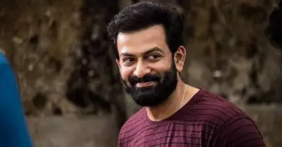 എന്ത് പറയുന്നോ അത് കേള്‍ക്കുക, അതുപോലങ്ങ് ചെയ്യുക, അങ്ങനെ സറണ്ടര്‍ ചെയ്യാനാണ് പ്ലാന്‍; ബറോസിനെ കുറിച്ച് പൃഥ്വിരാജ്
