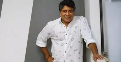 സിനിമ നിര്‍മ്മിക്കാന്‍ പണം വാങ്ങി പറ്റിച്ചു; സംവിധായകന്‍ ശ്രീകുമാര്‍ മേനോന്‍ അറസ്റ്റില്‍