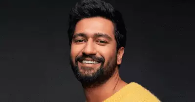 ‘സുഖമാണോ, ഇവിടെ വാ, വേണ്ട’; അഭിമുഖത്തിനിടെ മലയാളം പറഞ്ഞ് വിക്കി കൗശല്‍; മോളിവുഡ് സംവിധായകര്‍ ഓഡിഷനായി പരിഗണിക്കണമെന്നും നടന്‍