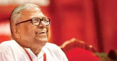 നമ്മളൊക്കെ എന്നായാലും മരിക്കും, മരണമില്ലാത്തത് വി.എസിനാണ്