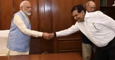 യോഗി ചിത്രത്തിലില്ല; യു.പി. തെരഞ്ഞെടുപ്പ് ജയിക്കാന്‍ മോദിയുടെ പേര് തന്നെ ധാരാളമെന്ന് എ.കെ. ശര്‍മ്മ