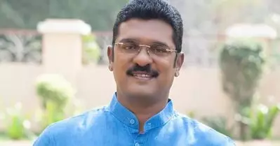 കേന്ദ്ര ഏജന്‍സികളുടെ റെയ്ഡില്‍ നിന്ന് രക്ഷപ്പെടാന്‍ എത്രയും പെട്ടെന്ന് ബി.ജെ.പിയുമായി സഖ്യമുണ്ടാക്കണം; ഉദ്ദവ് താക്കറെയ്ക്ക് ശിവസേന എം.എല്‍.എയുടെ കത്ത്