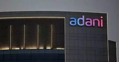 പ്രക്ഷോഭങ്ങള്‍ക്കിടയിലും കെനിയന്‍ സര്‍ക്കാരുമായി എനര്‍ജി കരാറില്‍ ഒപ്പുവെച്ച് അദാനി ഗ്രൂപ്പ്