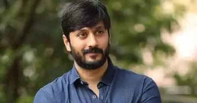 പരസ്യമായി മാപ്പ് പറയണം, ഒരു രൂപ നഷ്ടപരിഹാരവും നല്‍കണം; കര്‍ണ്ണാടക മന്ത്രിയ്‌ക്കെതിരെ മാനനഷ്ടക്കേസ് നല്‍കി കന്നഡ നടന്‍ ചേതന്‍