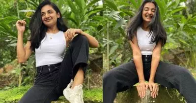 നിങ്ങള്‍ കാണുന്നത് പോലെയൊന്നുമല്ല, എല്ലാ ദിവസവും വിരസതയനുഭവിക്കുന്നുണ്ട്; ഇന്‍സ്റ്റഗ്രാം പോസ്റ്റുമായി എസ്തര്‍