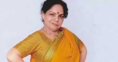 ഇന്റര്‍വ്യൂ കൊടുക്കുന്നത് നിര്‍ത്തിയതാണ്, നിങ്ങളാരും പത്ത് പൈസ തരില്ലല്ലോ’; അഭിമുഖത്തിനിടയില്‍ കുളപ്പുള്ളി ലീല