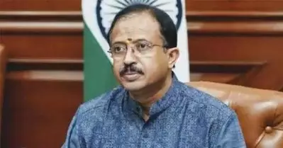 കേരളസര്‍ക്കാര്‍ എസ്‌കോര്‍ട്ടും പൈലറ്റ് വാഹനവും തന്നില്ലെന്ന് ആരോപണം; ഗണ്‍മാനെ വഴിയില്‍ ഇറക്കിവിട്ട് മുരളീധരന്‍