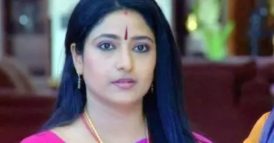 ഞാന്‍ സിനിമ കാണുന്നില്ല, അതുകൊണ്ടാണ് സിനിമയില്‍ അധികം വര്‍ക്ക് ചെയ്യാത്തത് എന്നൊക്കെയാണ് വിമര്‍ശനങ്ങള്‍; പ്രവീണ പറയുന്നു