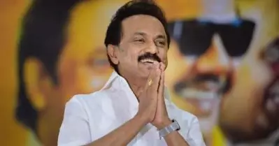 ദുരിതാശ്വാസനിധിയില്‍ ഇതുവരെ ലഭിച്ചത് 353 കോടി രൂപ; മൂന്നാം തരംഗത്തെ നേരിടാന്‍ 100 കോടി രൂപ അനുവദിച്ച് സ്റ്റാലിന്‍