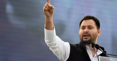 സെന്‍സസ് പോലും നടത്താതെ മുസ്‌ലിം ജനംസംഖ്യ വര്‍ധിച്ചെന്ന് പറയുന്നത് എന്ത് കണക്കിന്റെ അടിസ്ഥാനത്തിലാണ്: തേജസ്വി യാദവ്