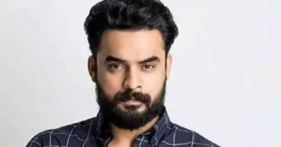 എന്റെ പേരില്‍ ഒരു ഫാന്‍ ഫൈറ്റുണ്ടായാല്‍ അന്ന് ആ തീരുമാനമെടുക്കും; ടൊവിനോ പറയുന്നു
