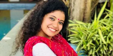 അഭിനയിക്കേണ്ട കാര്യമില്ലല്ലോ, പപ്പയും മകളുമായി അങ്ങ് ജീവിച്ചാല്‍ പോരെയെന്ന് ജൂഡേട്ടന്‍ പറഞ്ഞു; അന്ന ബെന്‍