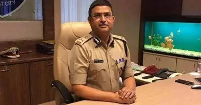 ദല്‍ഹി പൊലീസ് കമ്മീഷണറായി കേന്ദ്രത്തിന്റെ ‘ഇഷ്ടക്കാരന്‍’ വേണ്ട; രാകേഷ് അസ്താനയ്‌ക്കെതിരെ പ്രമേയം പാസാക്കി ദല്‍ഹി സര്‍ക്കാര്‍