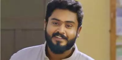 അവന്‍ ഞങ്ങള്‍ കഴിച്ച പാത്രം എടുത്തുകൊണ്ടുപോയി കഴുകി വെച്ചു, ശരിക്കും ഞെട്ടിപ്പോയി; ഗോകുല്‍ സുരേഷിനെപ്പറ്റി സുബീഷ് സുധി