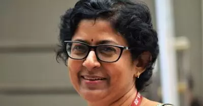 ജൂറിയില്‍ അംഗമായിരുന്നപ്പോള്‍ ആ നടന്റെ അഭിനയം വിശദമായി കണ്ടതാണ്, വൈഡ് റേഞ്ചിലുള്ള കഥാപാത്രങ്ങള്‍ ചെയ്യാന്‍ പറ്റിയ നടനാണ്; ജലജ പറയുന്നു
