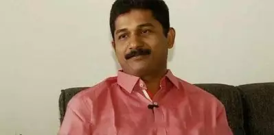 നിയമസഭയില്‍ ബി.ജെ.പി കോണ്‍ഗ്രസിനും നഗരസഭയിലേക്ക് തിരിച്ചും വോട്ട് ചെയ്യും; തൃപ്പൂണിത്തുറയില്‍ ബി.ജെ.പി- കോണ്‍ഗ്രസ് കൂട്ടുകെട്ടെന്ന് എം. സ്വരാജ്