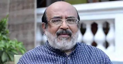ആദ്യം വാക്‌സിനെത്തിക്ക്, എന്നിട്ട് മതി സൗജന്യ ഉപദേശം; കേന്ദ്രമന്ത്രിമാരുടെ പ്രചരണത്തെ പ്രതിരോധിക്കാനുറച്ച് സി.പി.ഐ.എം