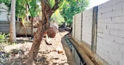 പൊതുവഴിയടച്ച് ദളിതരുടെ താമസസ്ഥലം വേര്‍തിരിക്കാന്‍ തിരുച്ചിയില്‍ അയിത്തച്ചുവര്‍; പ്രതിഷേധവുമായി സി.പി.ഐ.എം.
