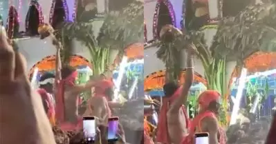 ഉത്സവത്തിനിടെ മൃതദേഹം തിന്നുന്ന വീഡിയോ; സ്വാമിമാര്‍ക്കെതിരെ കേസെടുത്ത് തെങ്കാശി പൊലീസ്