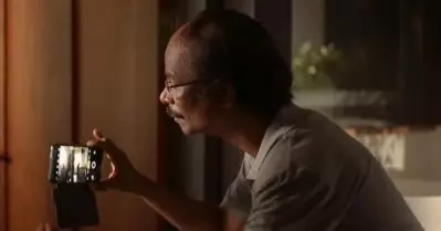 ഇത് കറക്ട് ചേട്ടനായിരുന്നുവെന്ന് നസ്‌ലന്‍, കുറച്ച് കുറച്ചോയെന്ന് ശ്രീനാഥ് ഭാസി; ഹോമിന്റെ മേക്കിംഗ് വീഡിയോ പുറത്ത്