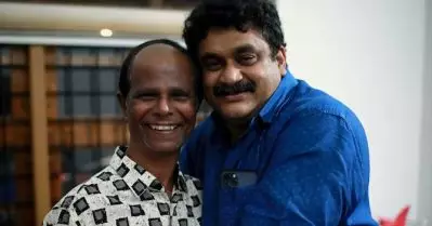 ഹോമില്‍ നിങ്ങളെന്നെ കരയിപ്പിച്ചു, ഇപ്പോള്‍ നേരിട്ടും; ഇന്ദ്രന്‍സിനെ കുറിച്ചുള്ള അനുഭവം പങ്കുവെച്ച് നിര്‍മാതാവ് ബാദുഷ