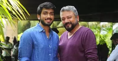 ഇങ്ങനെ പോയാല്‍ അപ്പ എനിക്കൊരു കോംമ്പറ്റീഷന്‍ ആകും: കാളിദാസ് ജയറാം പറയുന്നു
