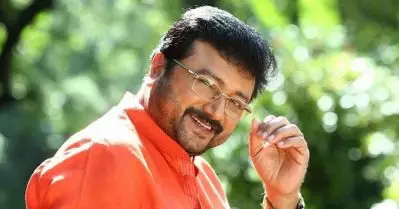 ഇയര്‍ഫോണ്‍ വെച്ച് കേട്ടാല്‍ മതി, വേറൊന്നും വേണ്ട; തന്റെ പ്രിയപ്പെട്ട പാട്ടുകളെ കുറിച്ച് ജയറാം