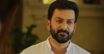 മുല്ലപെരിയാര്‍ വിഷയത്തിലെ പ്രതികരണം: പൃഥ്വിരാജിതിരെ തമിഴ്‌നാട്ടില്‍ പ്രതിഷേധം; കോലം കത്തിച്ചു