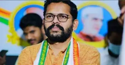 സി.പി.ഐ.എം സ്ത്രീകളുടെ രാഷ്ട്രീയം പറഞ്ഞു, അധികാരത്തിലെത്തി; കോണ്‍ഗ്രസിനെതിരെ രൂക്ഷവിമര്‍ശനവുമായി യൂത്ത് കോണ്‍ഗ്രസ് സംസ്ഥാന സെക്രട്ടറി