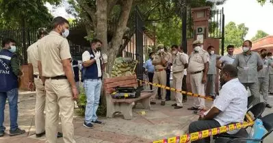 സുപ്രീംകോടതിക്ക് മുന്നില്‍ തീകൊളുത്തി ആത്മഹത്യയ്ക്ക് ശ്രമിച്ച ദമ്പതികളിലെ ഭര്‍ത്താവ് മരിച്ചു