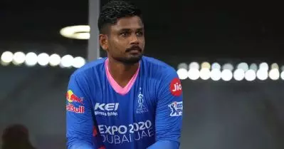 വിജയാഘോഷം തീരും മുമ്പേ സഞ്ജുവിന് തിരിച്ചടി; വന്‍തുക പിഴ ചുമത്തി ബി.സി.സി.ഐ