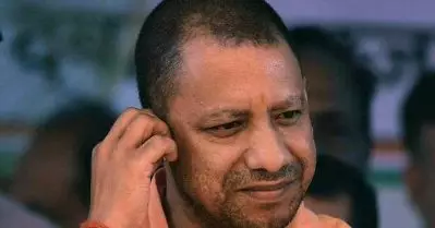 തെരഞ്ഞെടുപ്പില്‍ ജയിക്കാന്‍ ‘പൊടിക്കൈകളുമായി’ യോഗി; കര്‍ഷകര്‍ക്കെതിരായ കേസുകള്‍ പിന്‍വലിക്കും