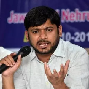 സി.പി.ഐ ആസ്ഥാനത്തെ മുറിയില്‍ സ്വന്തമായി വാങ്ങിവെച്ച എ.സി കനയ്യ കുമാര്‍ അഴിച്ചുകൊണ്ടുപോയി