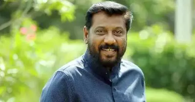 ‘ആ സിനിമ പരാജയപ്പെട്ടതോടെ ഇനി സിനിമയ്ക്ക് വേണ്ടി എഴുതില്ല എന്ന് തീരുമാനിച്ചു’ ; സിദ്ദിഖ് പറയുന്നു