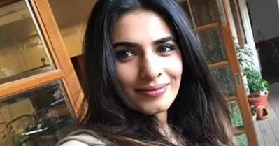 ‘സിനിമയിലേക്ക് വരാന്‍ താതാപര്യമുണ്ടായിരുന്നു. പക്ഷെ പേടിയായിരുന്നു’; എന്തുകൊണ്ട് സിനിമയിലേക്ക് വന്നില്ല എന്ന കാര്യം തുറന്ന് പറഞ്ഞ് സുറുമി