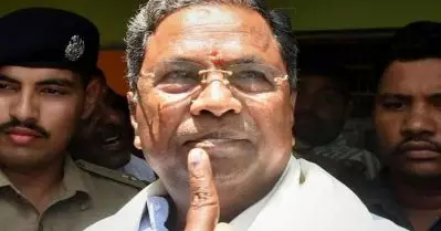 ആ നുണയന് ആര് മറുപടി കൊടുക്കാനാണ്; കുമാര സ്വാമിക്കുള്ള ഉത്തരം കോണ്‍ഗ്രസിലെ മുസ്‌ലിം നേതാക്കള്‍ നല്‍കുമെന്ന് സിദ്ധരാമയ്യ