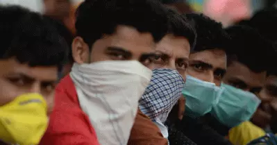 രാജ്യത്ത് കൊവിഡ് കേസുകള്‍ കുത്തനെ കൂടുന്നു; മൂന്ന് ദിവസത്തിനിടെ രോഗികളുടെ എണ്ണം 2.6 മടങ്ങായി വര്‍ധിച്ചു, ഭീഷണിയായി ഒമിക്രോണും